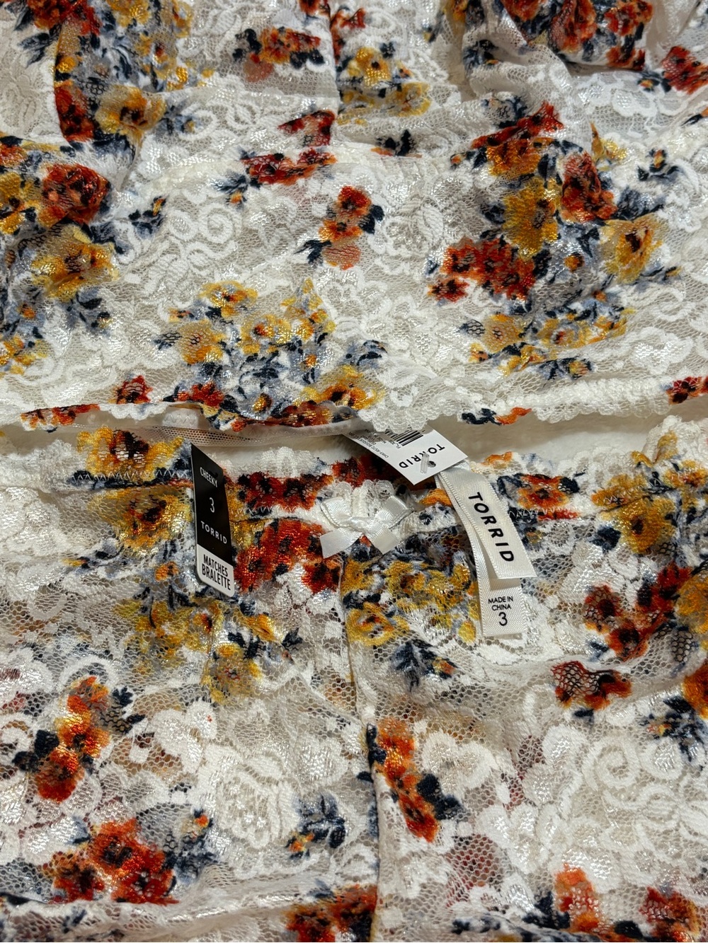 Torrid Floral Lace Bralette & Cheeky Panty Set Size 3 Plus Size NWT - Picture 5 of 5